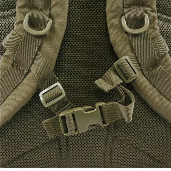 Highland Tactical Backpack MOLLE Olive Green NEW - Picture 5 of 8